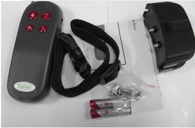 四合一遥控震动带电击训狗止吠器 宠物行为矫正的多功能解决方案